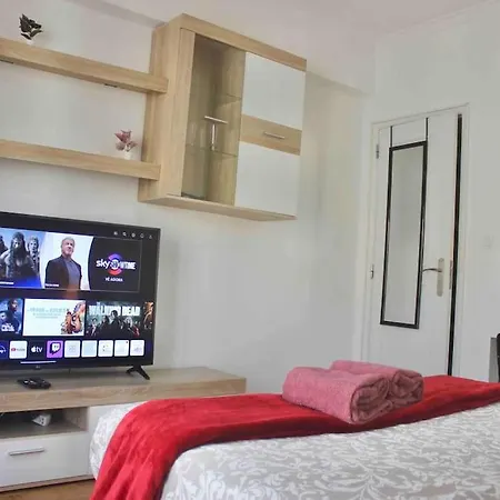 Apartamento Beautiful 1 Bedroom Apartment. Damaia