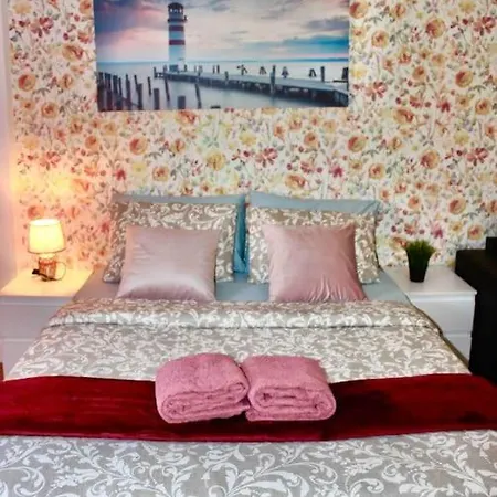 Beautiful 1 Bedroom Apartment. Apartamento